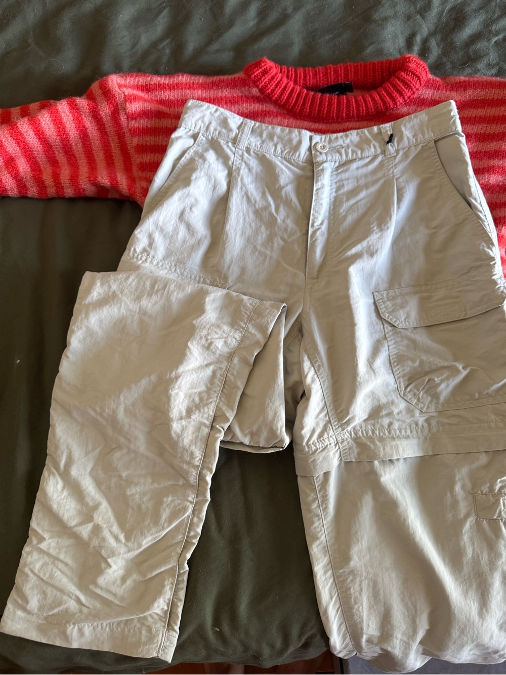 Y2K cargo pants